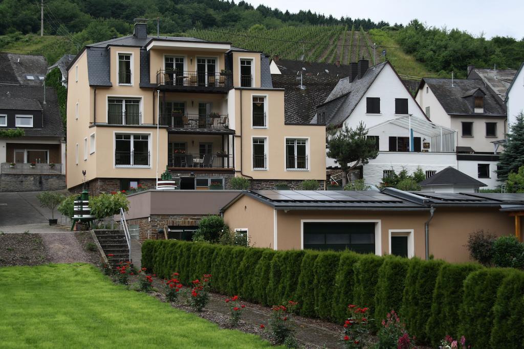 Weingut Goeres Hotell Briedel Eksteriør bilde