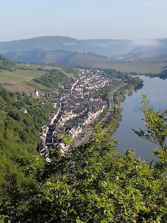 Weingut Goeres Hotell Briedel Eksteriør bilde
